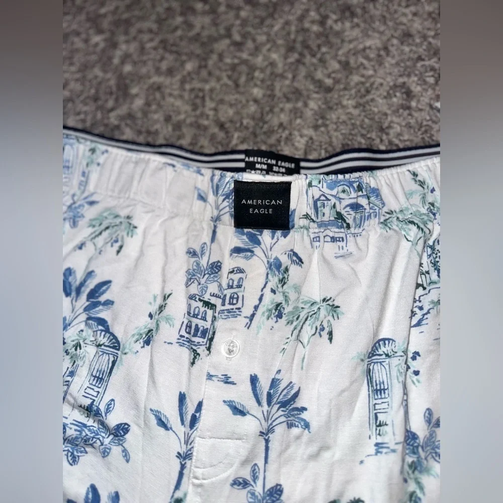 AEO Men’s American Eagle Scenic Slim Knit Ultra Soft Floral Boxer Short Sz M NWT